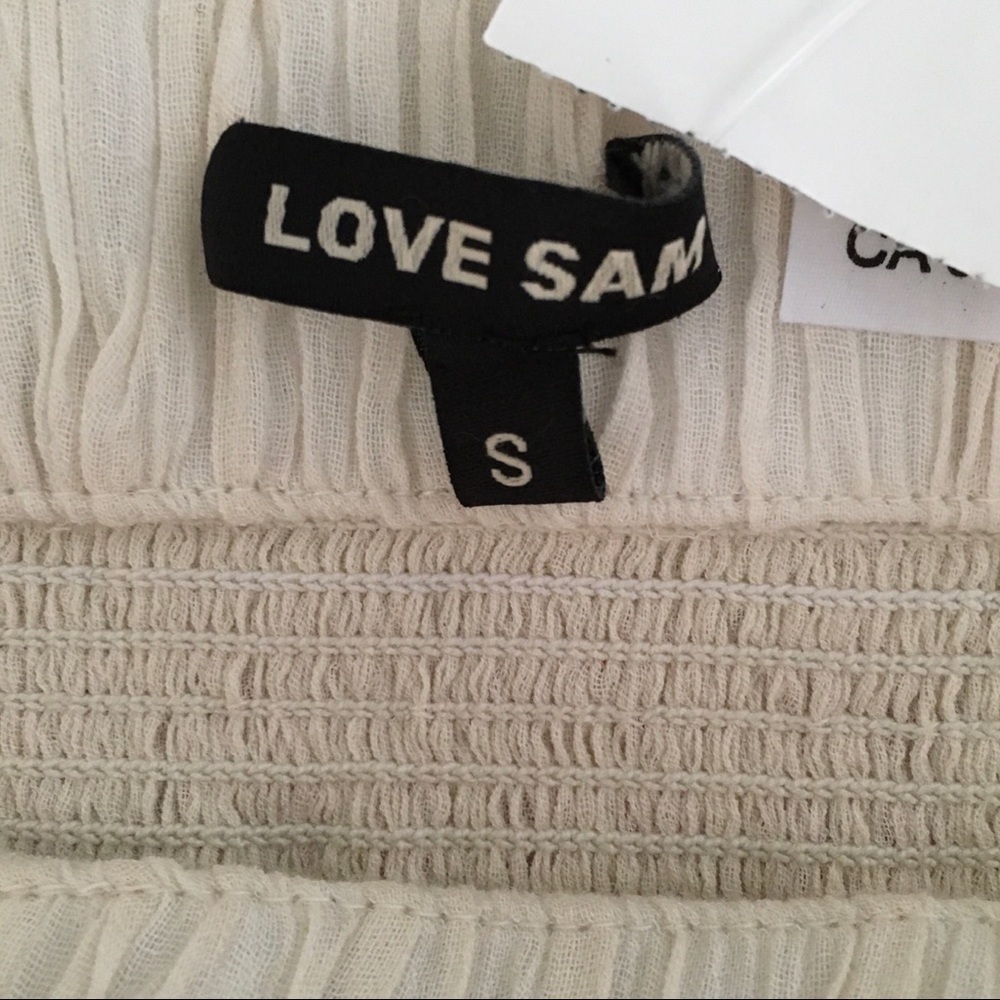 NWOT Love Sam Off the Shoulder Boho Top - Picture 6 of 7
